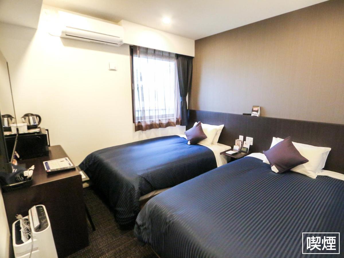 Hotel Livemax Yokohama Stadium Mae المظهر الخارجي الصورة
